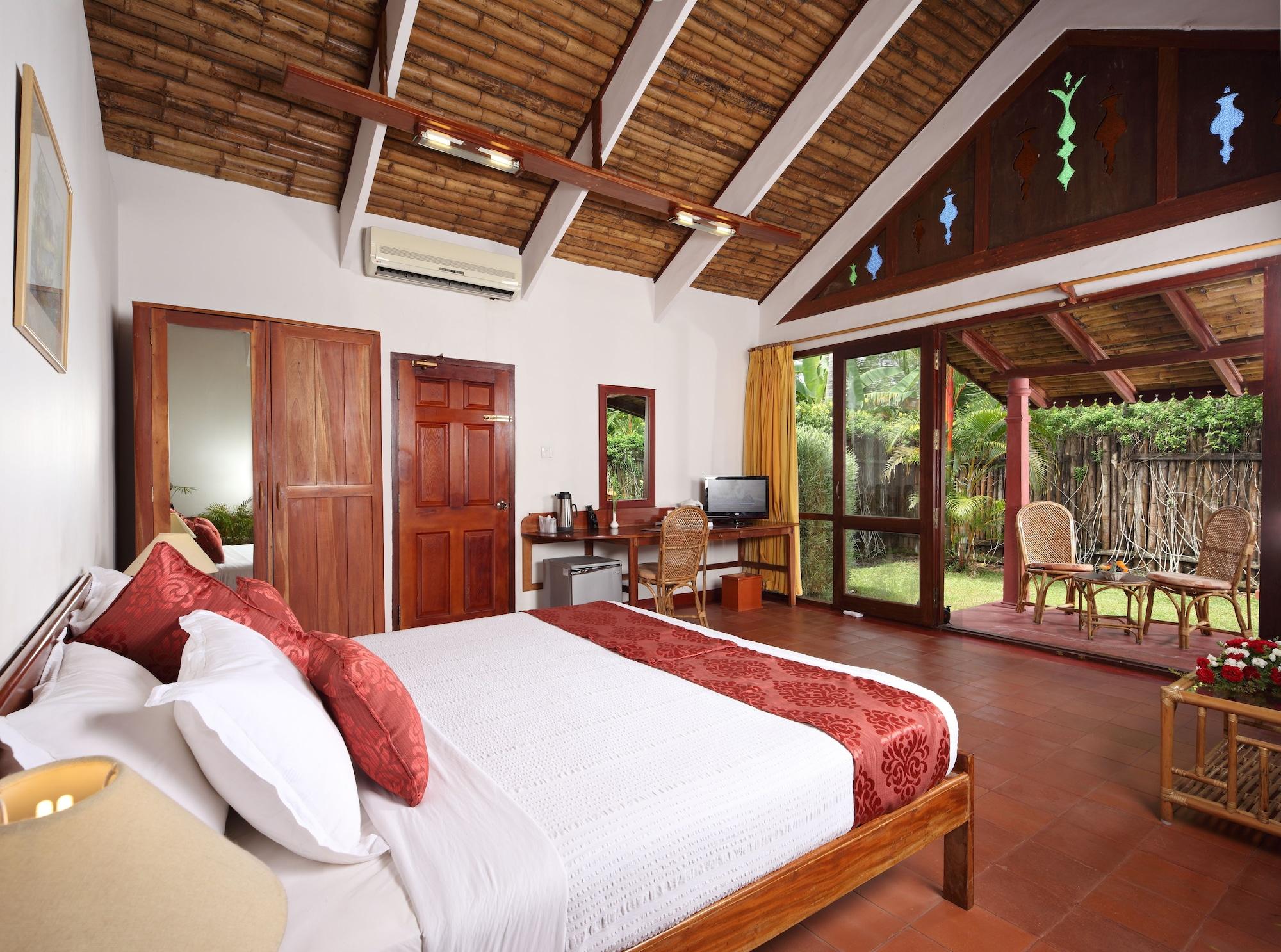 Hotel Abad Whispering Palms Kumarakom Esterno foto